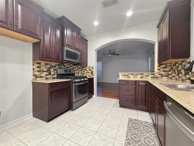 $306,900 | 3206 Watercliff Court, Spring, TX 77388