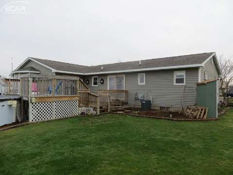 8414 Lake Road Montrose, MI 48457 - Photo 21 of 27 20454083-20.JPG