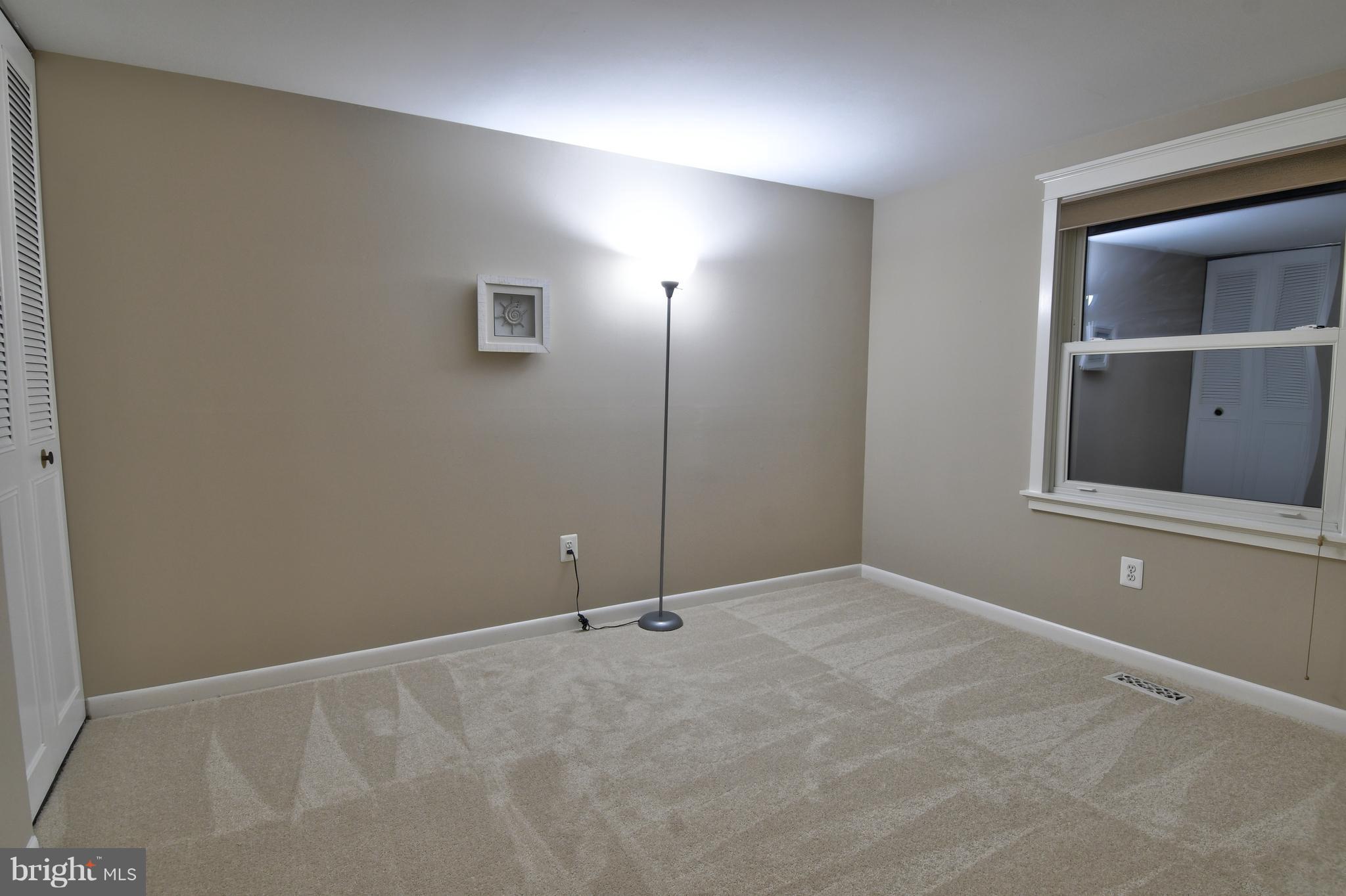 109 North Garfield Road Sterling, VA 20164 - Photo 14 of 19 Bedroom