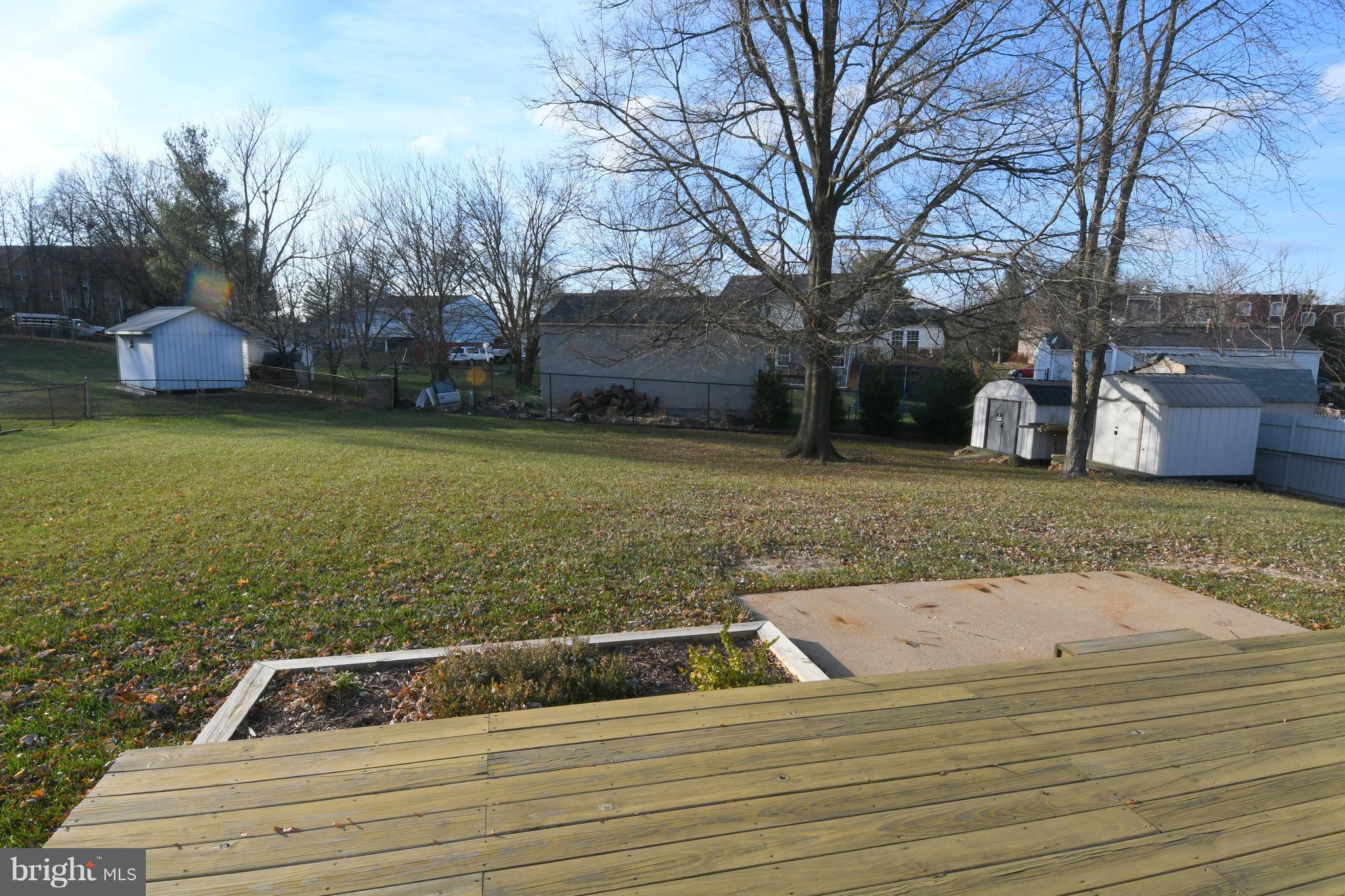 109 North Garfield Road Sterling, VA 20164 - Photo 17 of 19 Exterior (Rear)