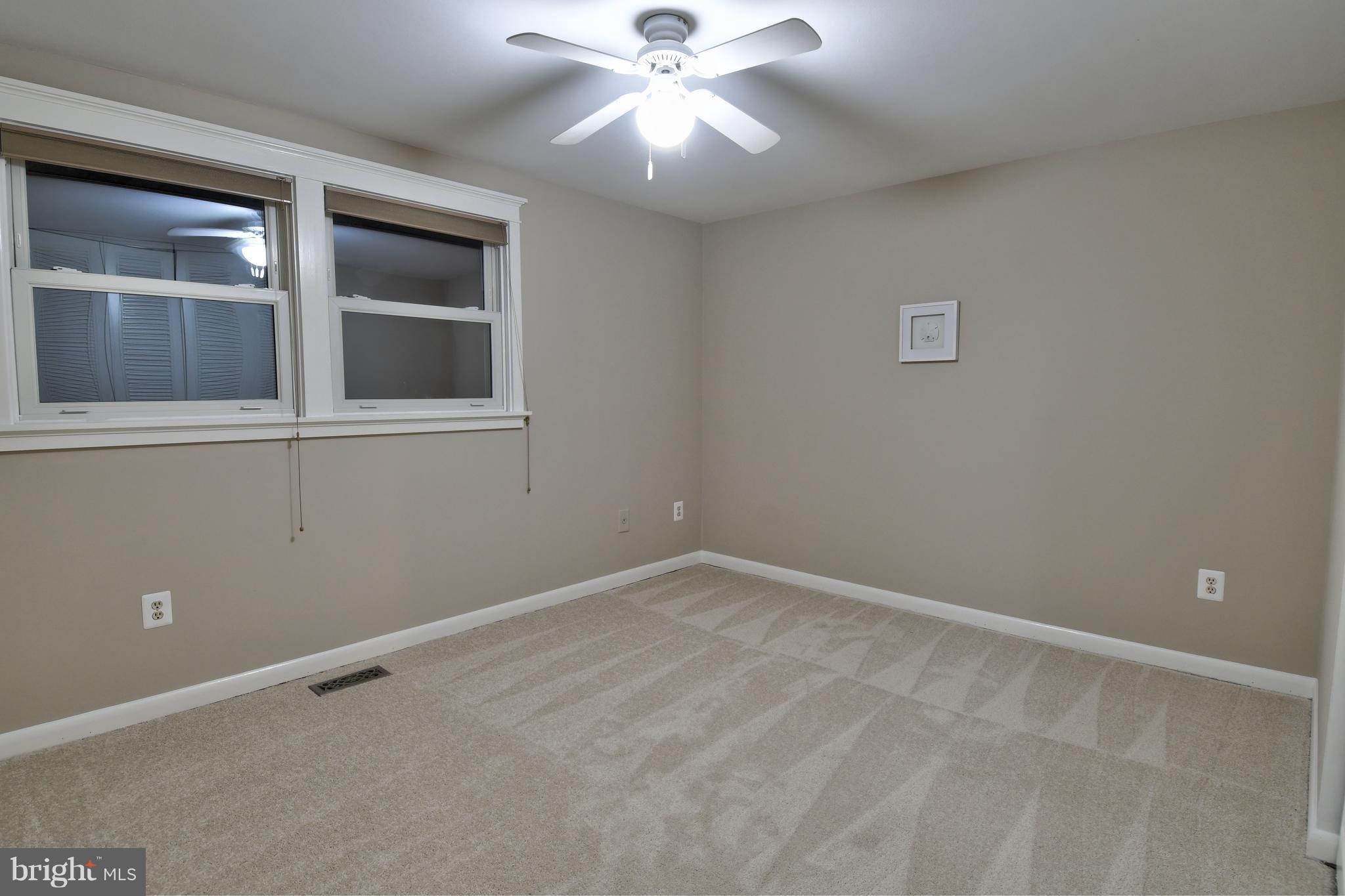 109 North Garfield Road Sterling, VA 20164 - Photo 7 of 19 Bedroom (Master)
