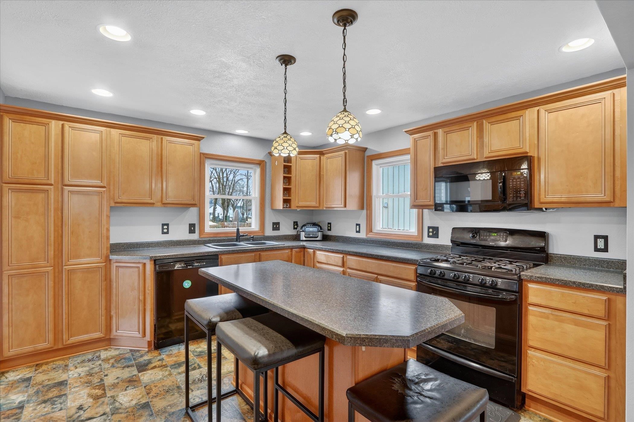 1104 11th Street Brodhead, WI 53520 - Photo 12 of 54