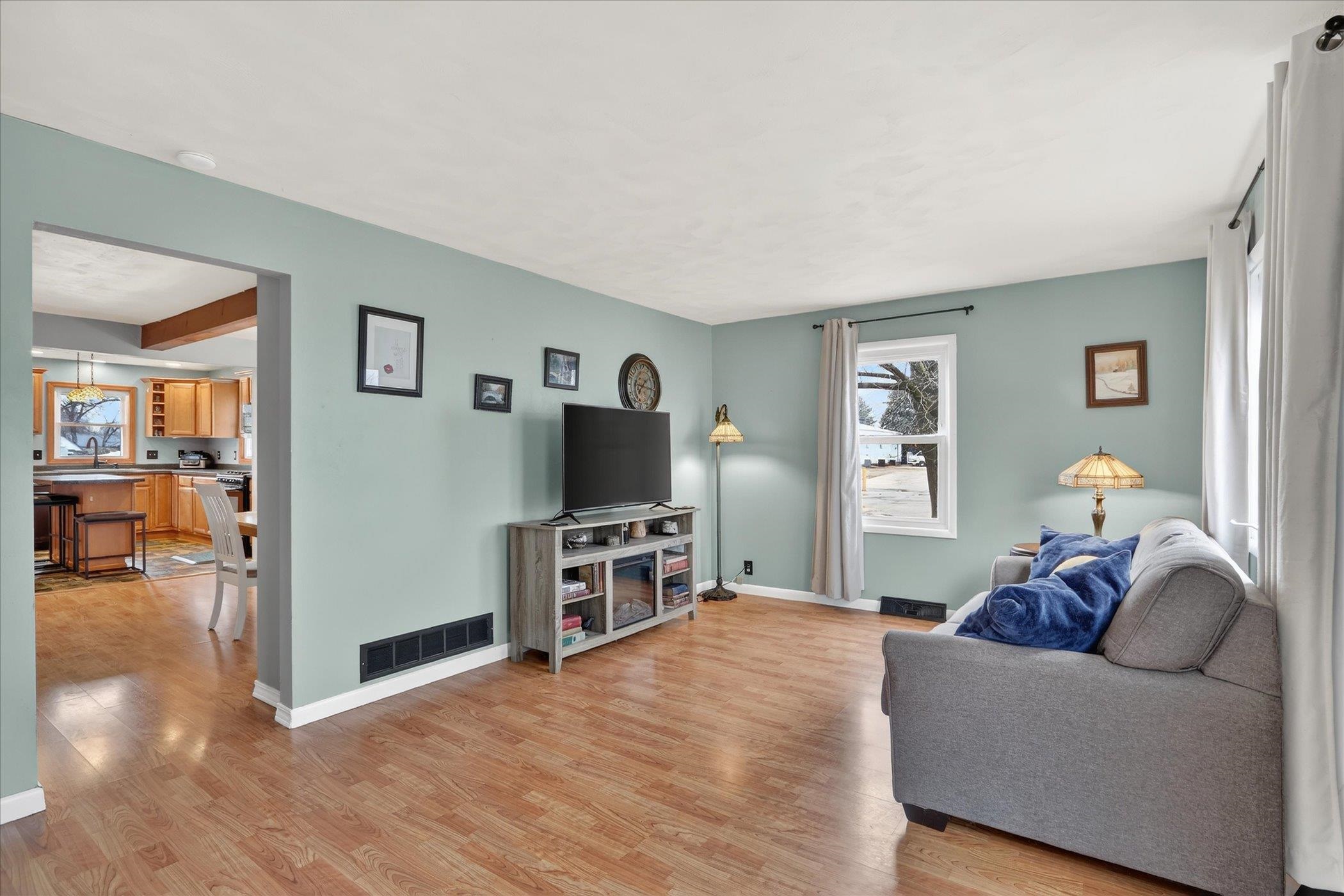 1104 11th Street Brodhead, WI 53520 - Photo 3 of 54