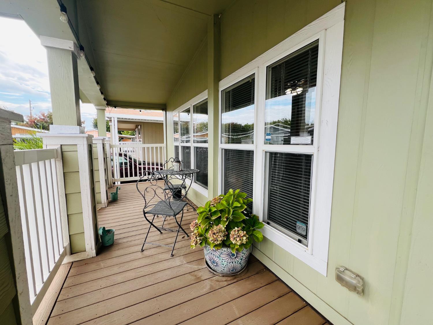 195 Schooner Lane Modesto, CA 95356 - Photo 3 of 24 a view of porch with seating space