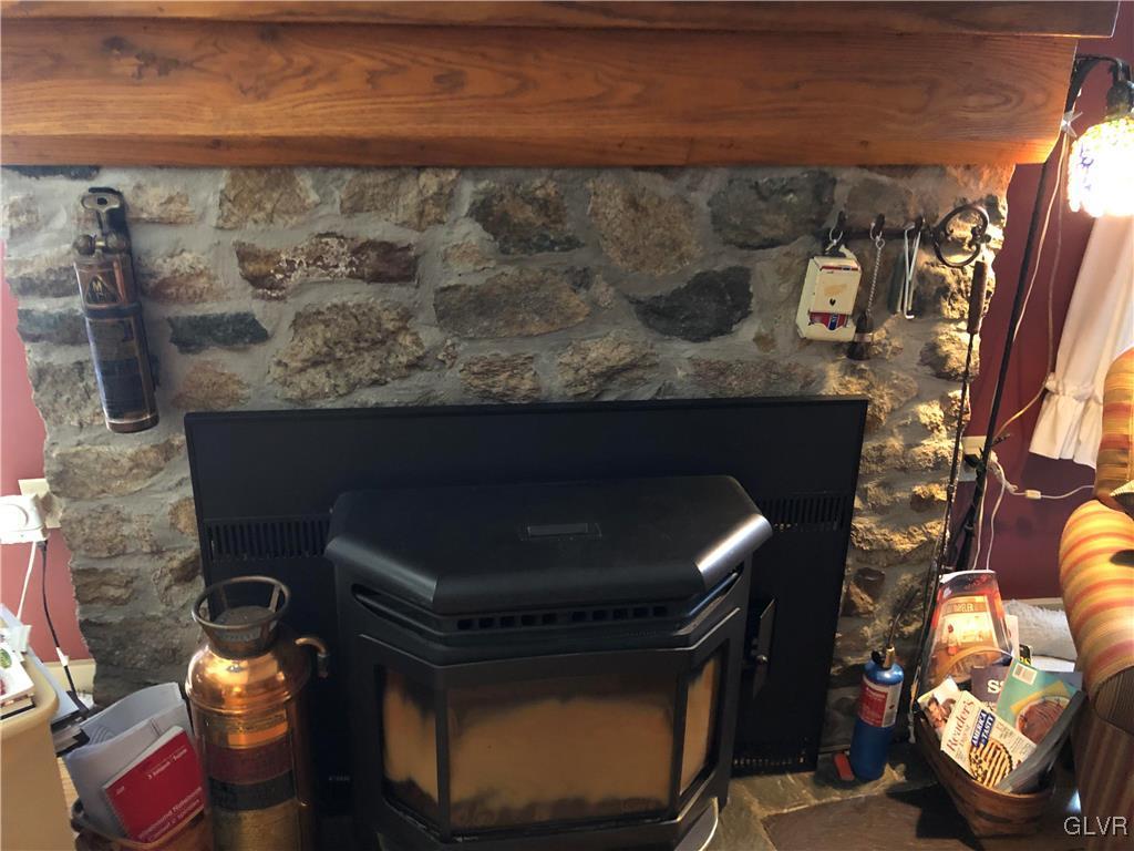 5207 Vera Cruz Road Center Valley, PA 18034 - Photo 4 of 26 Gallery Image 4