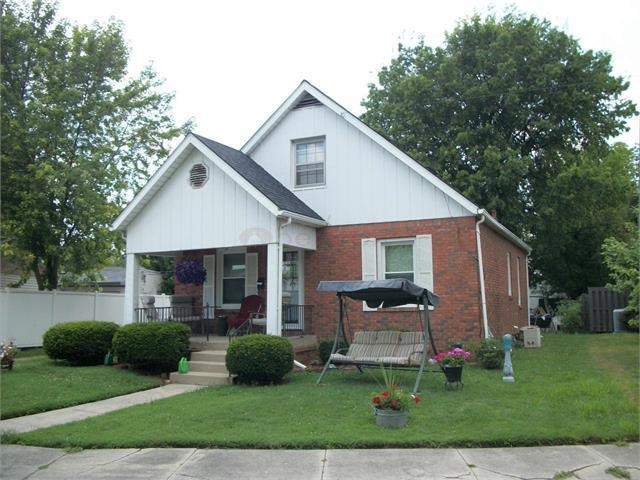 909 Ridgeway Avenue Vincennes, IN 47591 - Photo 1 of 17 Gallery Image 1