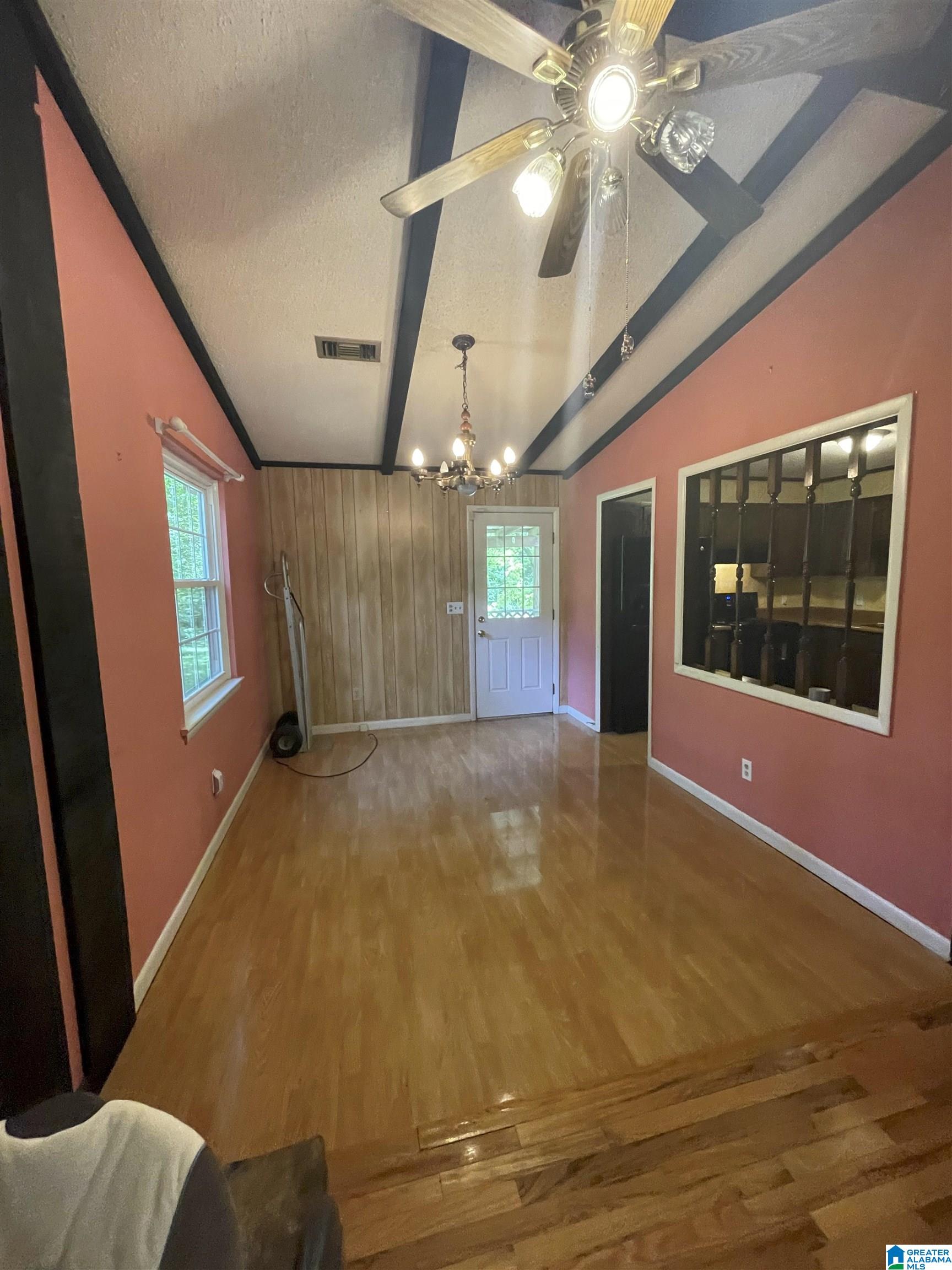 506 Hillcrest Road Adamsville, AL 35005 - Photo 8 of 15