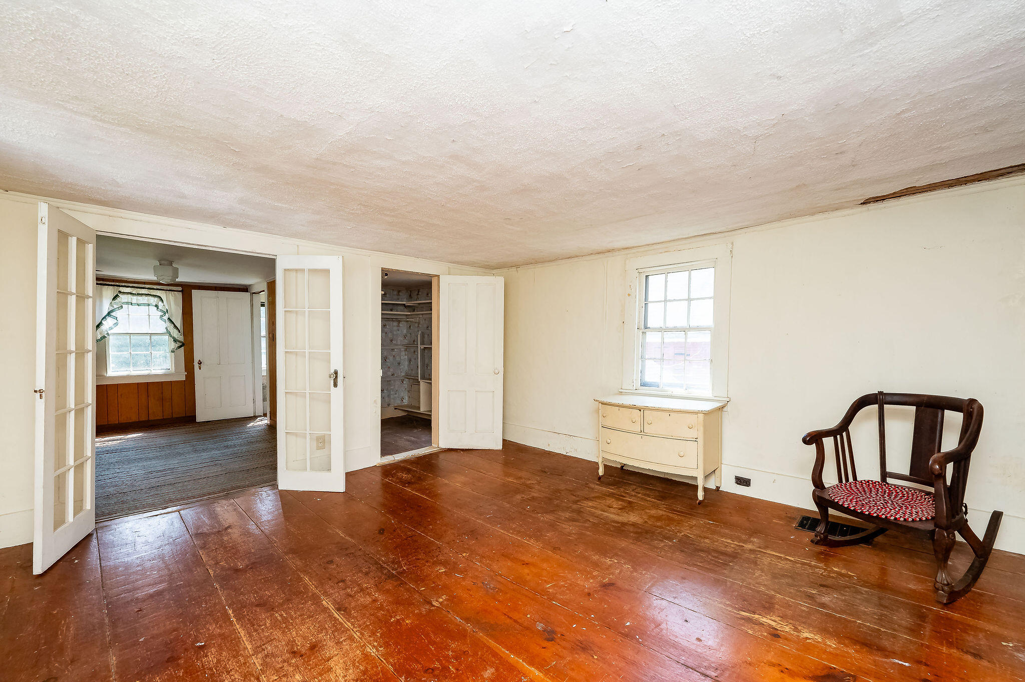 276 Beech Road Eliot, ME 03903 - Photo 34 of 55 DSC_3417editforDB