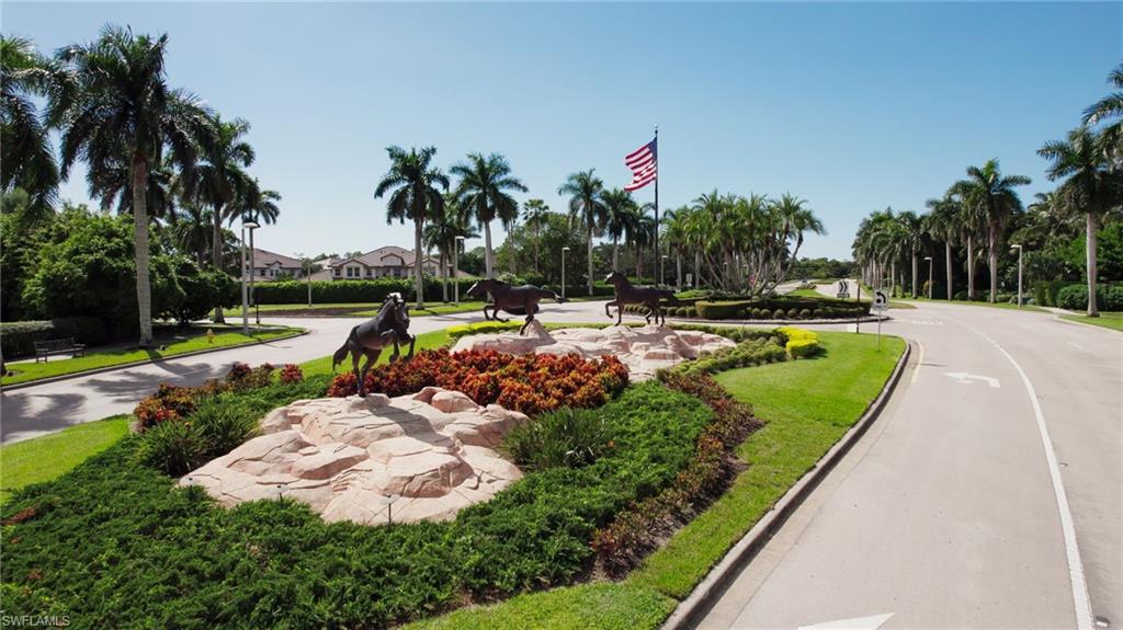 970 Peggy Circle, Unit 604 Naples, FL 34113 - Photo 5 of 35