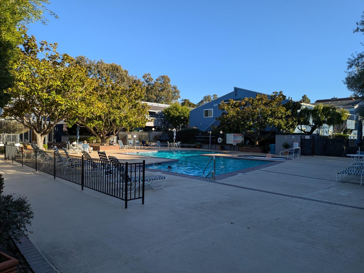 413 Piccadilly Place, Unit 13 San Bruno, CA 94066 - Photo 15 of 21