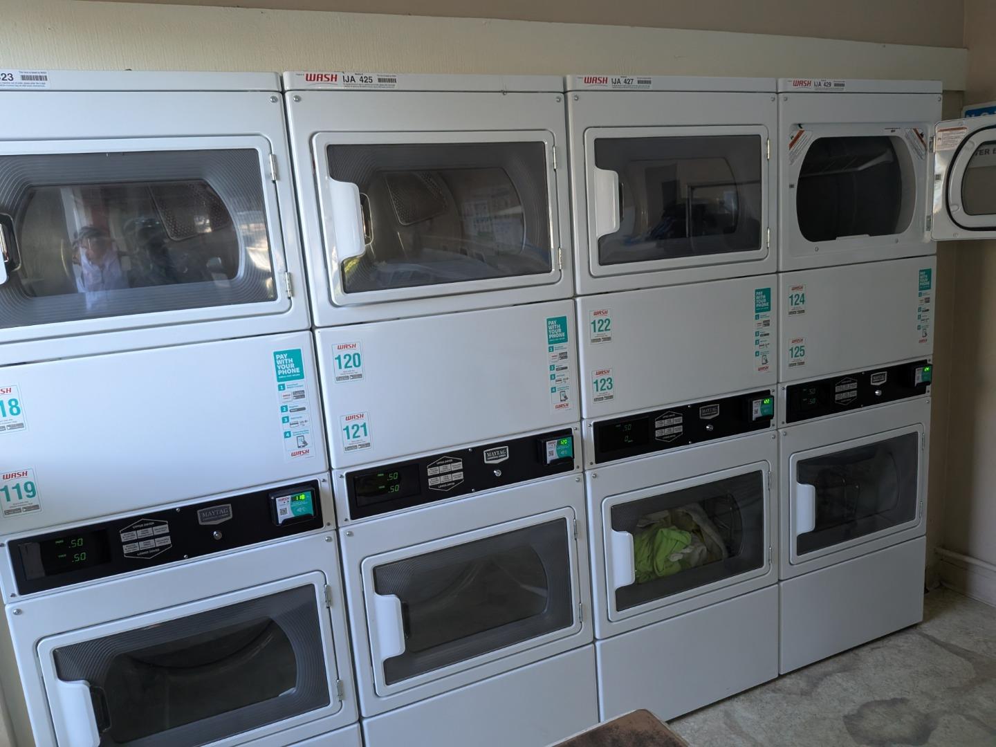 413 Piccadilly Place, Unit 13 San Bruno, CA 94066 - Photo 19 of 21