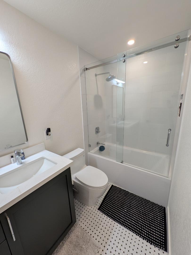 413 Piccadilly Place, Unit 13 San Bruno, CA 94066 - Photo 9 of 21