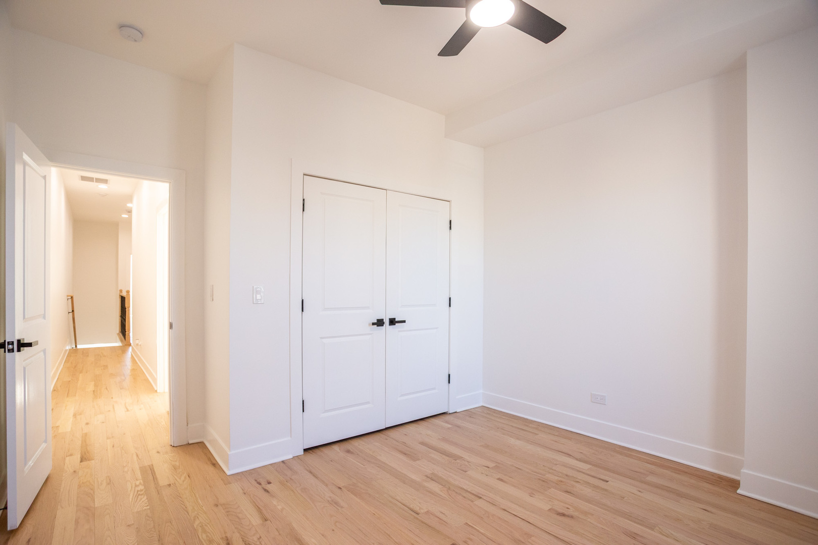 430 East 46th Street Chicago, IL 60653 - Photo 12 of 28