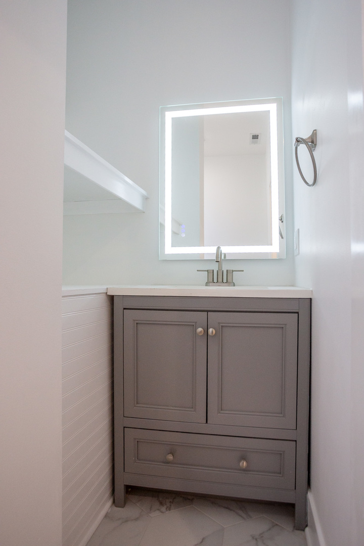 430 East 46th Street Chicago, IL 60653 - Photo 17 of 28