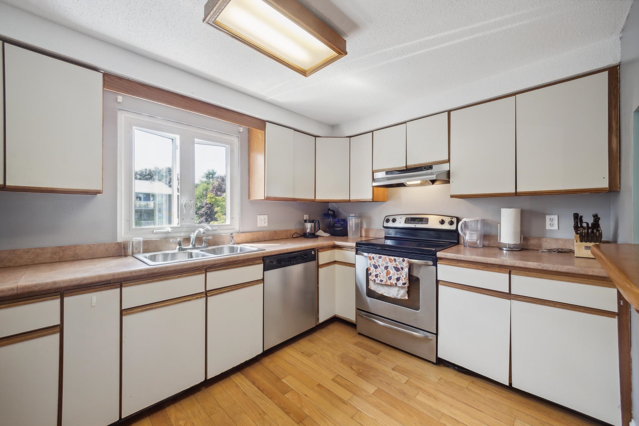 59 Seabury Hampton, NH 03842 - Photo 11 of 29