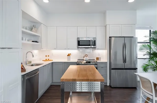 $2,514 | 9161 Flying Eagle Drive, Fort Myers, FL 33966