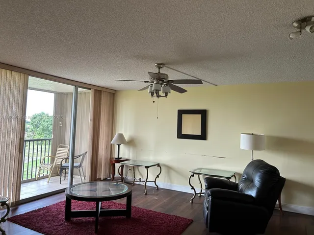 $120,000 | 3821 Environ Boulevard, Unit 505, Lauderhill, FL 33319