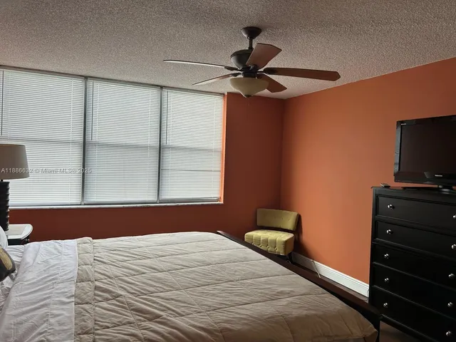 $120,000 | 3821 Environ Boulevard, Unit 505, Lauderhill, FL 33319