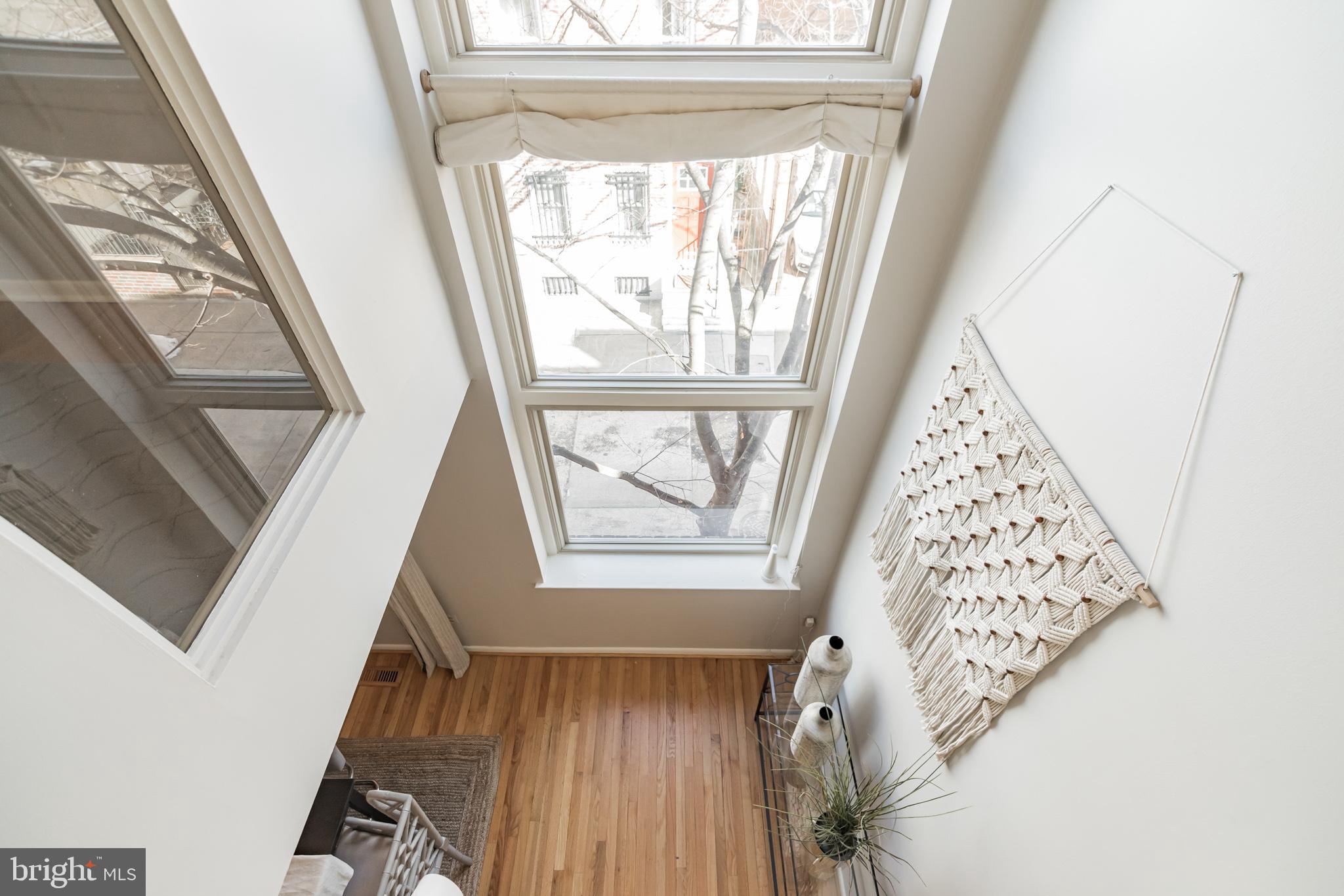 2108 Appletree Street Philadelphia, PA 19103 - Photo 12 of 38