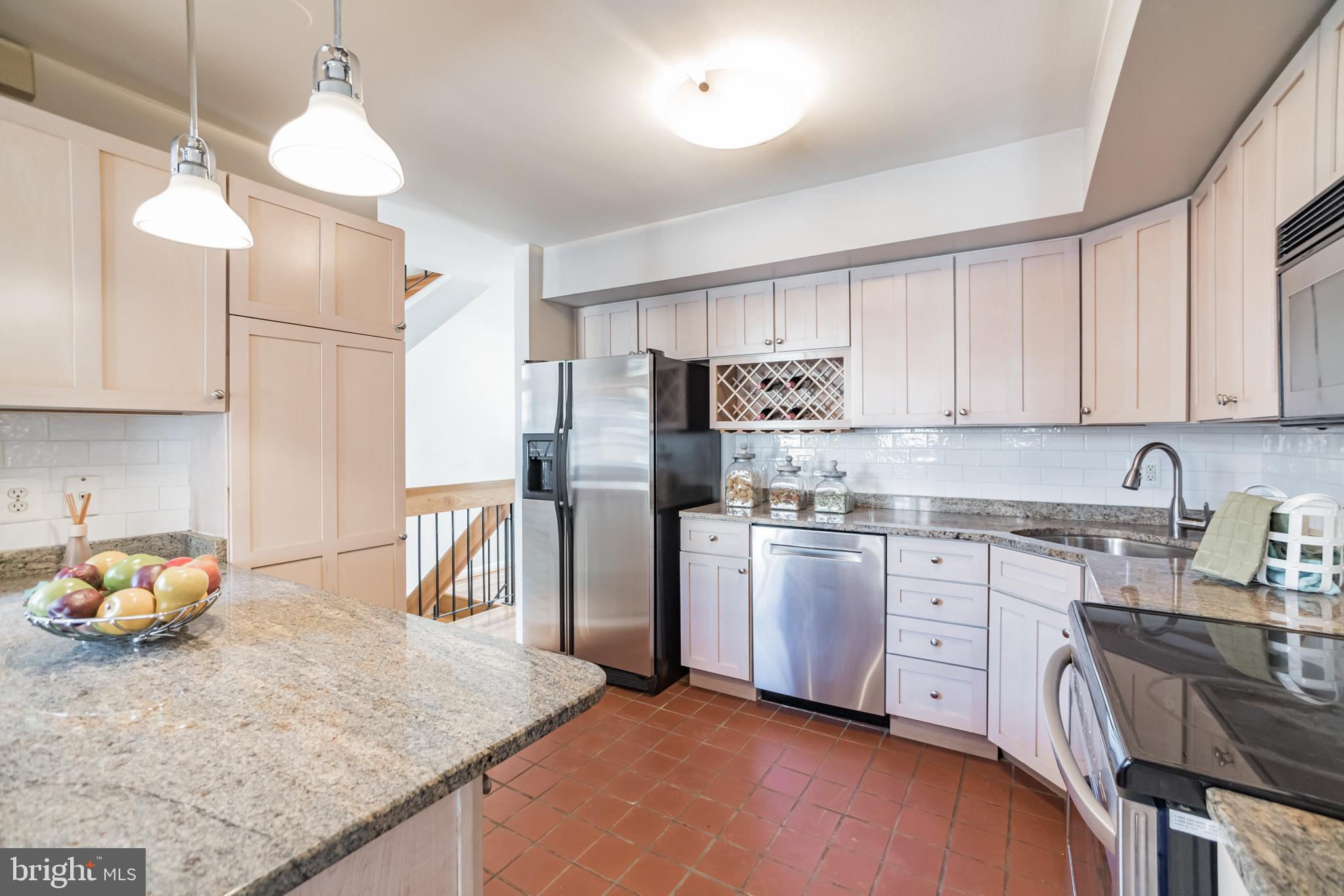 2108 Appletree Street Philadelphia, PA 19103 - Photo 8 of 38