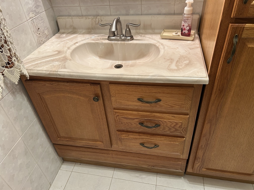 58 Maple Street, Unit 2 Malden, MA 02148 - Photo 12 of 20