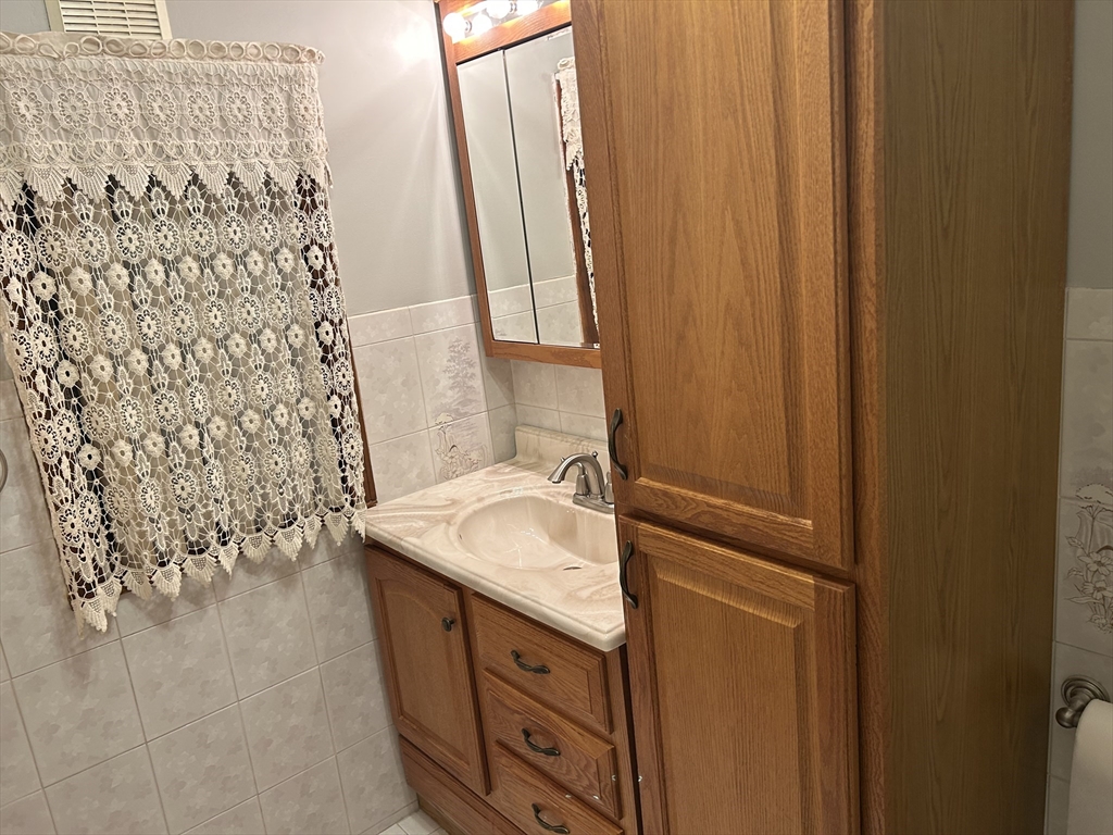 58 Maple Street, Unit 2 Malden, MA 02148 - Photo 15 of 20