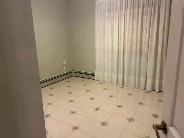 $2,900 | 58 Maple Street, Unit 2, Malden, MA 02148