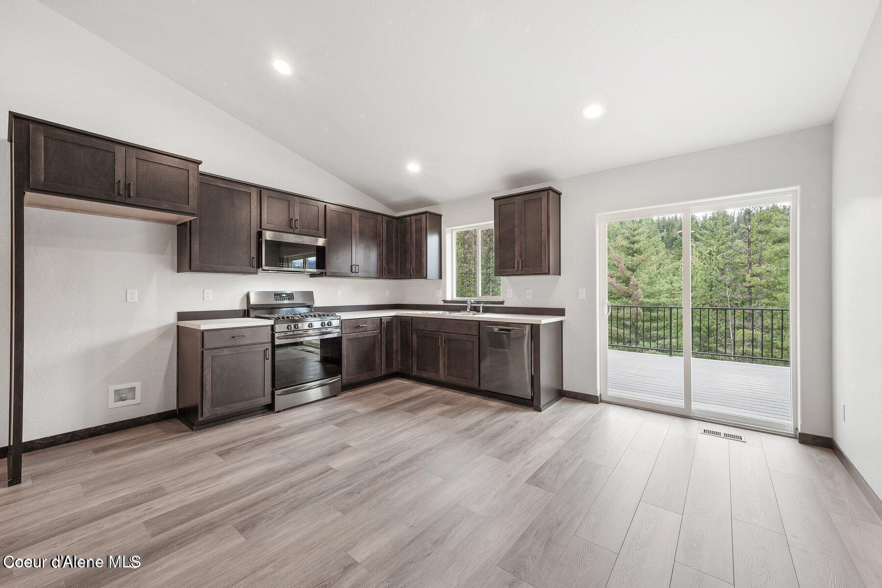 515 Lower Rio Vista Street Osburn, ID 83849 - Photo 7 of 25 20240508194454604595000000-o