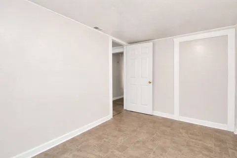 $275,000 | 1433 Scharpe Street, Houston, TX 77023