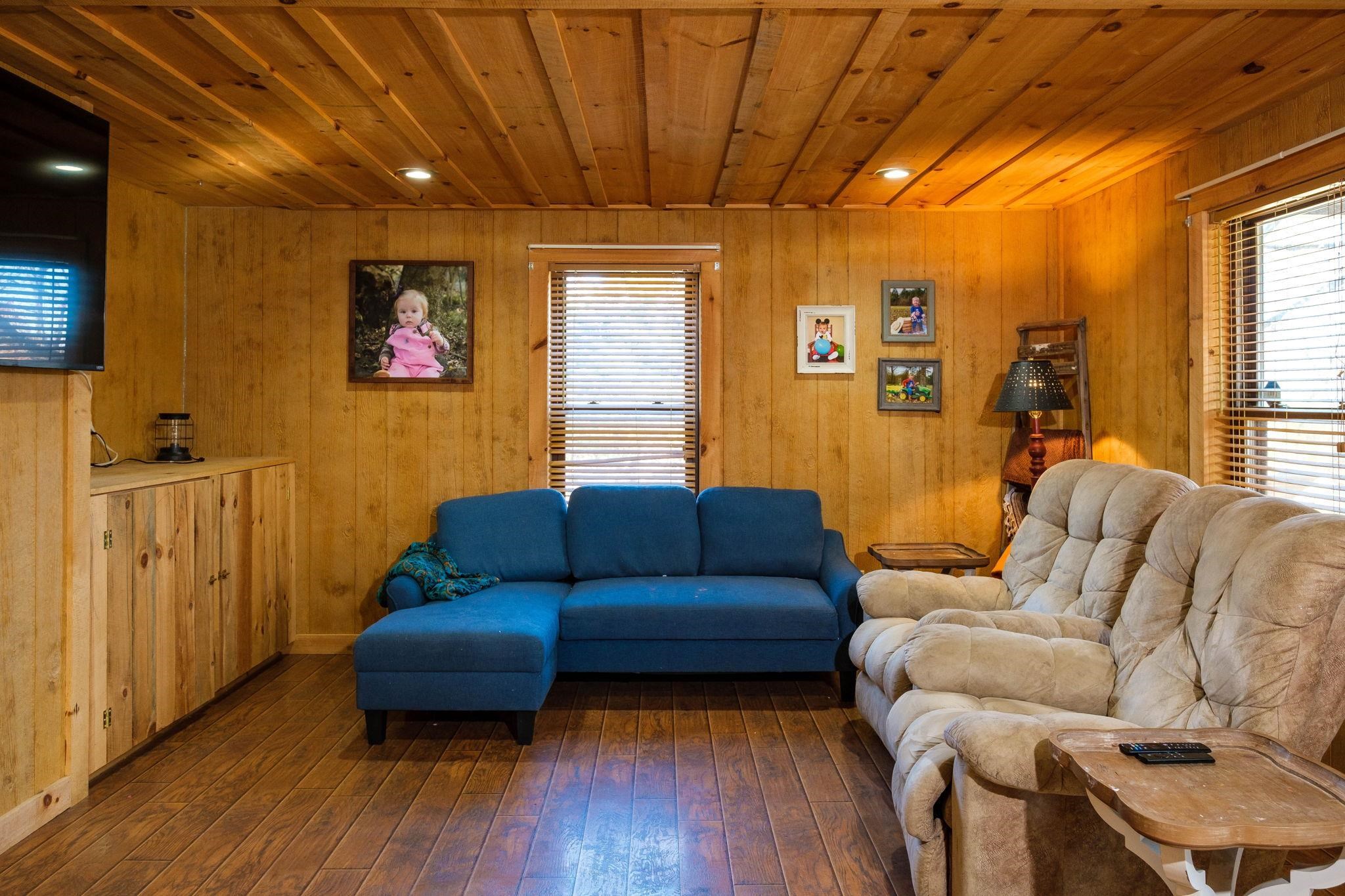 13975 Rockingham Pike Elkton, VA 22827 - Photo 24 of 36 Gallery Image 24