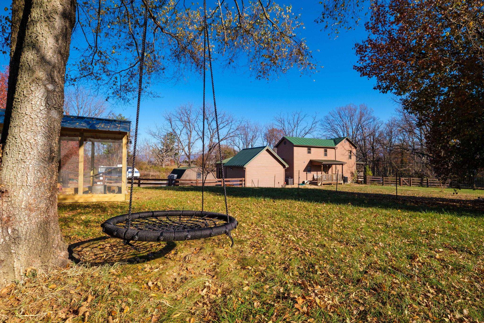 13975 Rockingham Pike Elkton, VA 22827 - Photo 5 of 36 Gallery Image 5