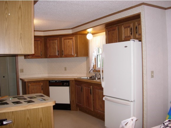 25 Sagamore Lane Rochester, NH 03867 - Photo 2 of 9