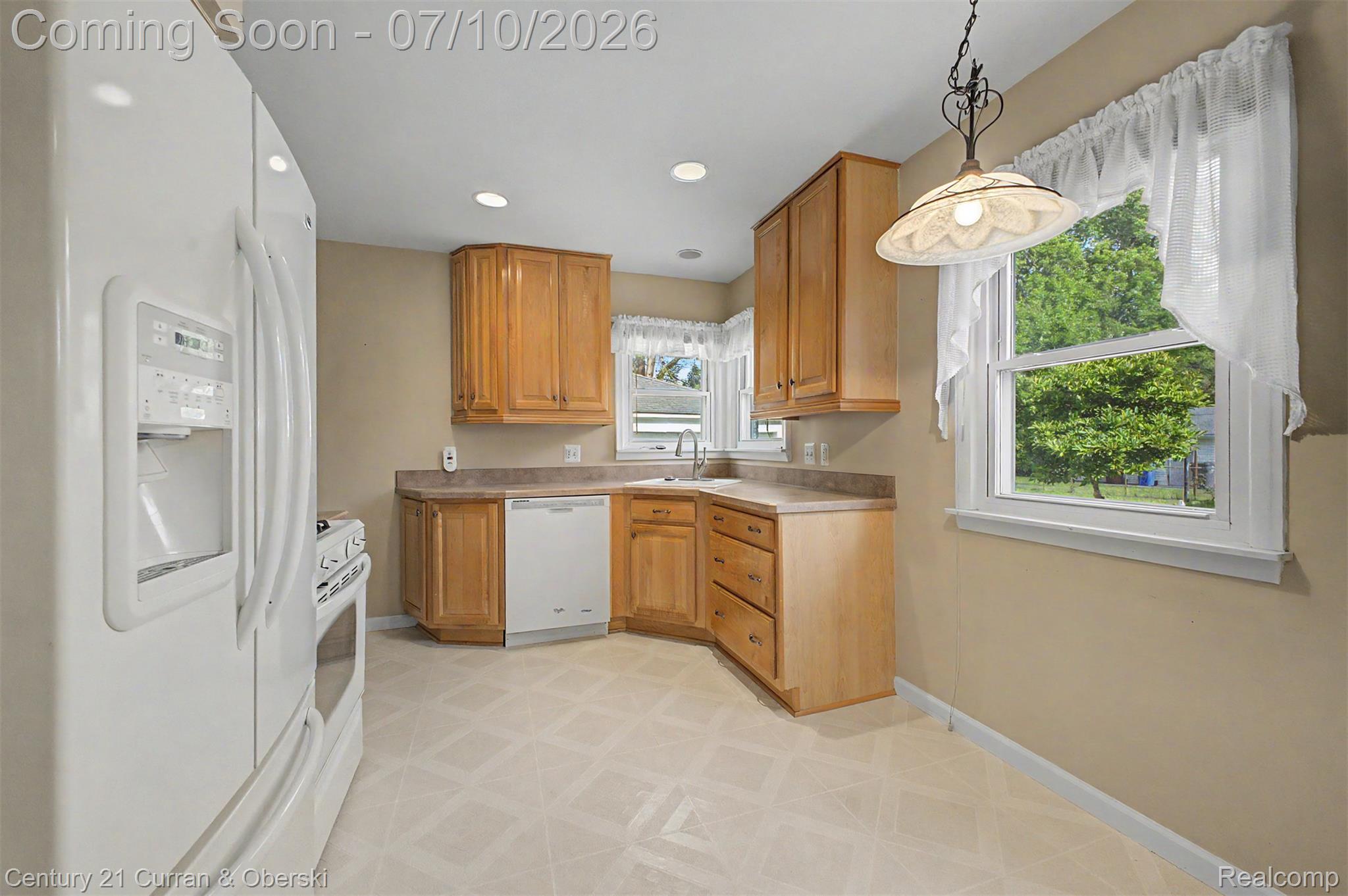 542 Central Street Inkster, MI 48141 - Photo 6 of 27 13.jpg