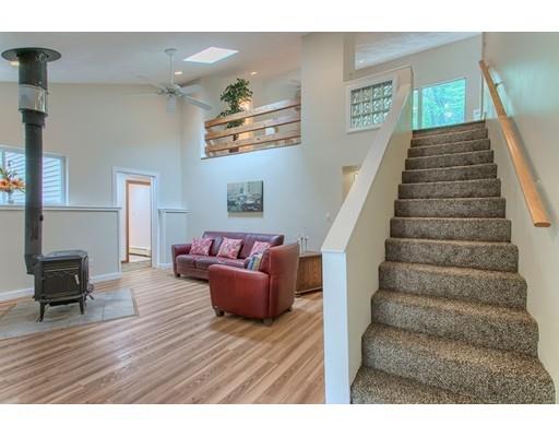 10 Hog Hill Road Townsend, MA 01469 - Photo 6 of 30 Gallery Image 6
