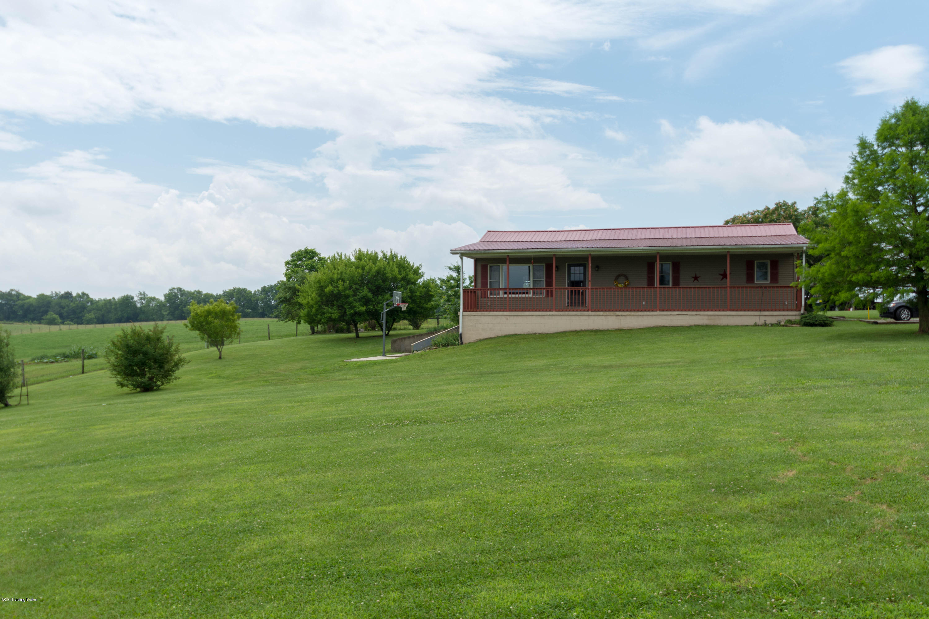9731 Bloomfield Road Bloomfield, KY 40008 - Photo 5 of 44 untitled (7 of 58)
