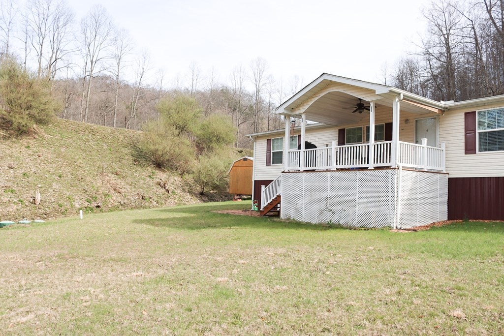 1193 Peeled Poplar Road Grundy, VA 24614 - Photo 3 of 62 Gallery Image 3