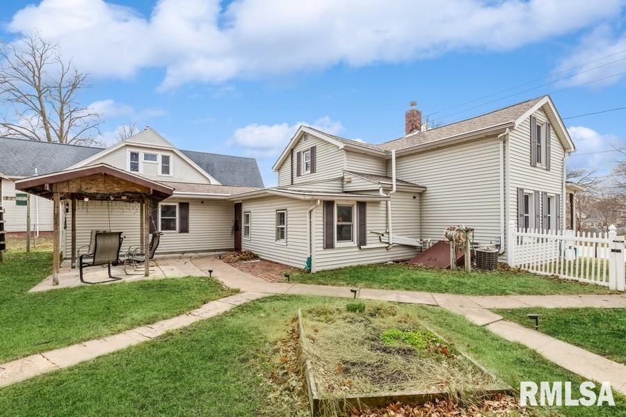 1906 13th Street Viola, IL 61486 - Photo 4 of 17 Gallery Image 4