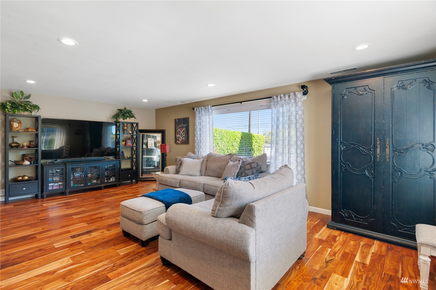 3111 Columbia Heights Road Longview, WA 98632 - Photo 11 of 40