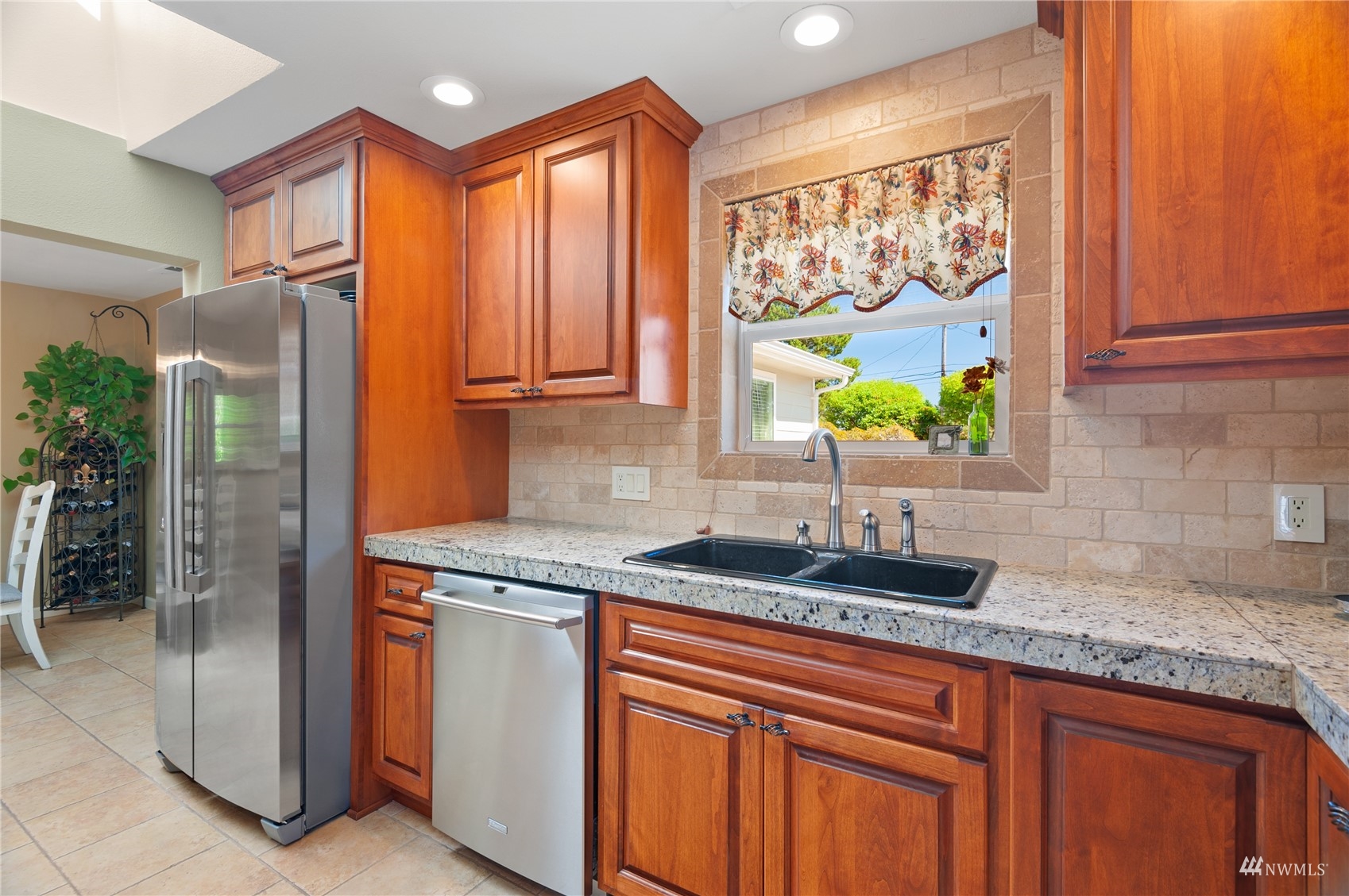 3111 Columbia Heights Road Longview, WA 98632 - Photo 14 of 40