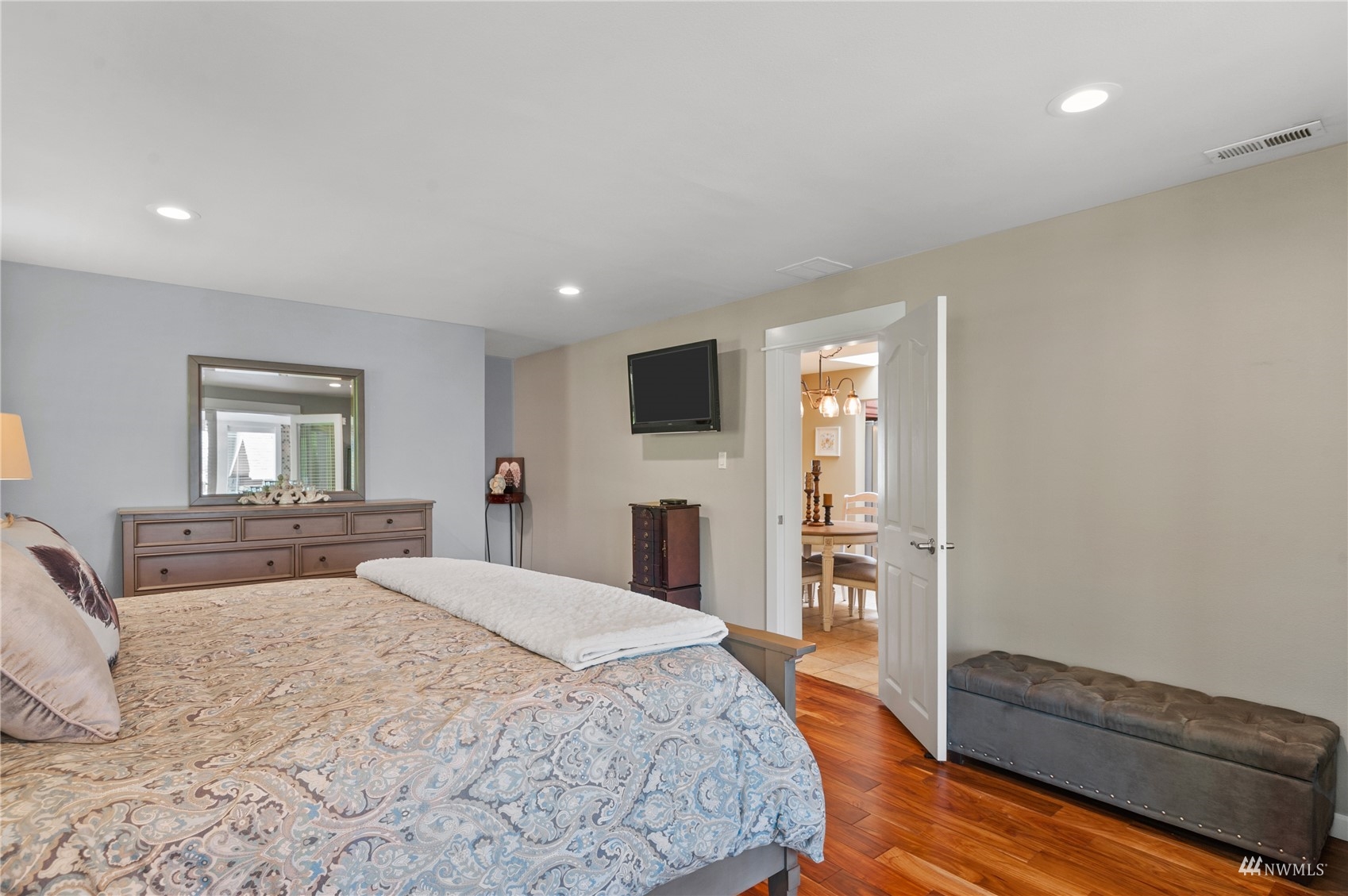 3111 Columbia Heights Road Longview, WA 98632 - Photo 18 of 40