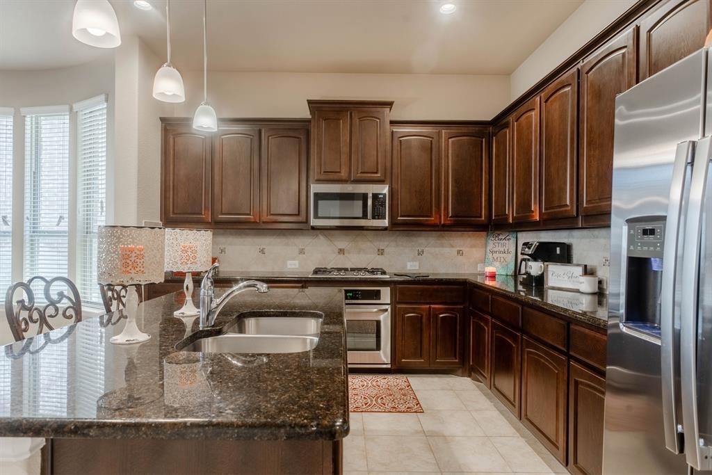 124 Gill Point Lane Aledo, TX 76008 - Photo 23 of 40