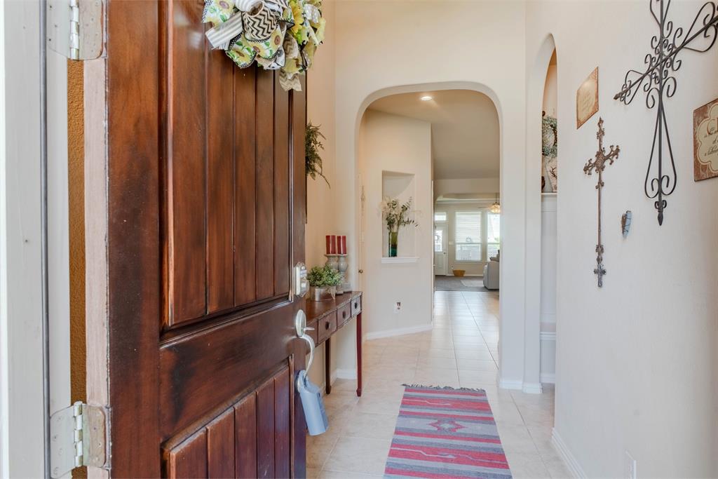 124 Gill Point Lane Aledo, TX 76008 - Photo 6 of 40