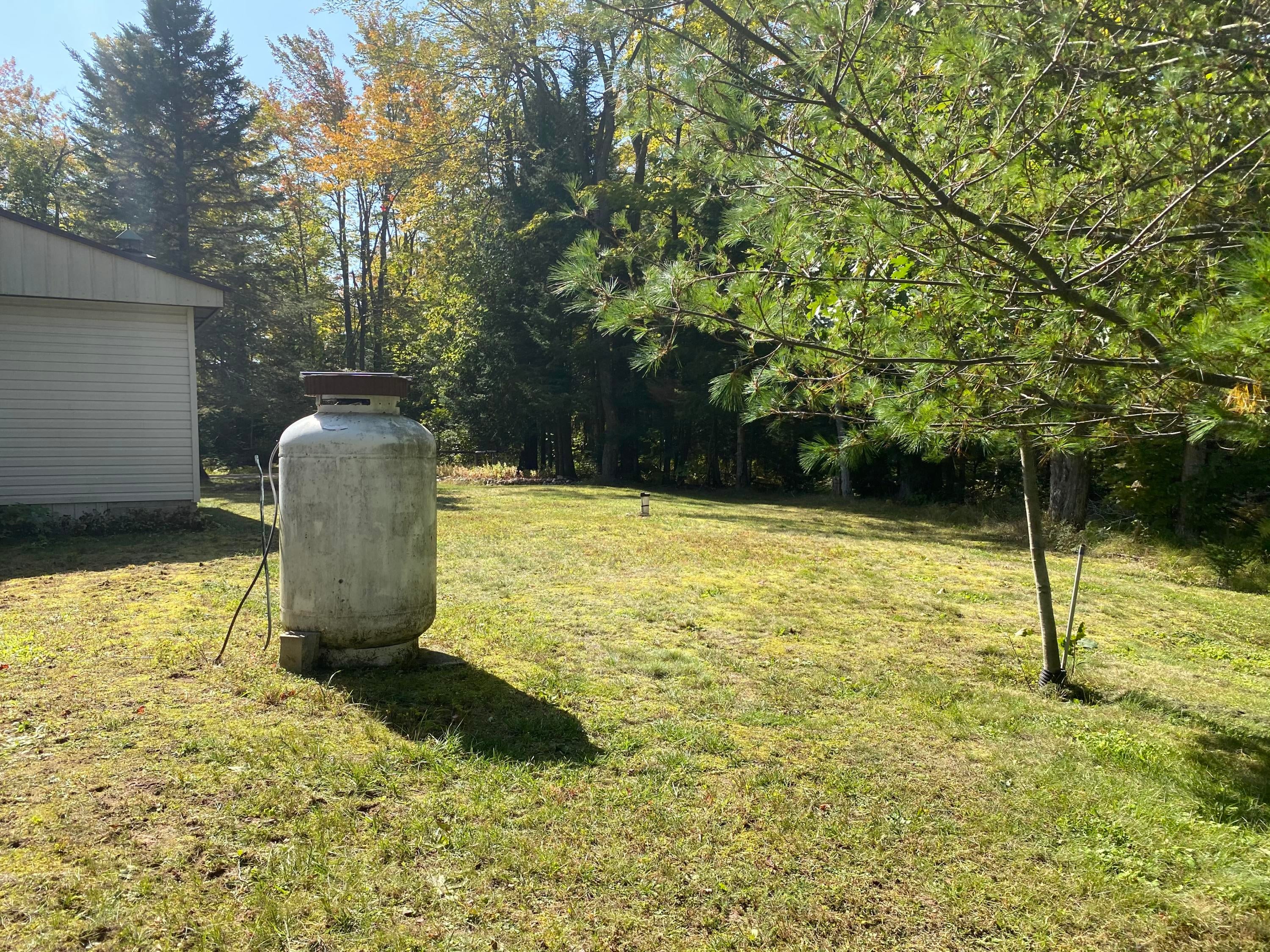 244 West 13 Mile Road Dafter, MI 49724 - Photo 11 of 28 Gallery Image 11