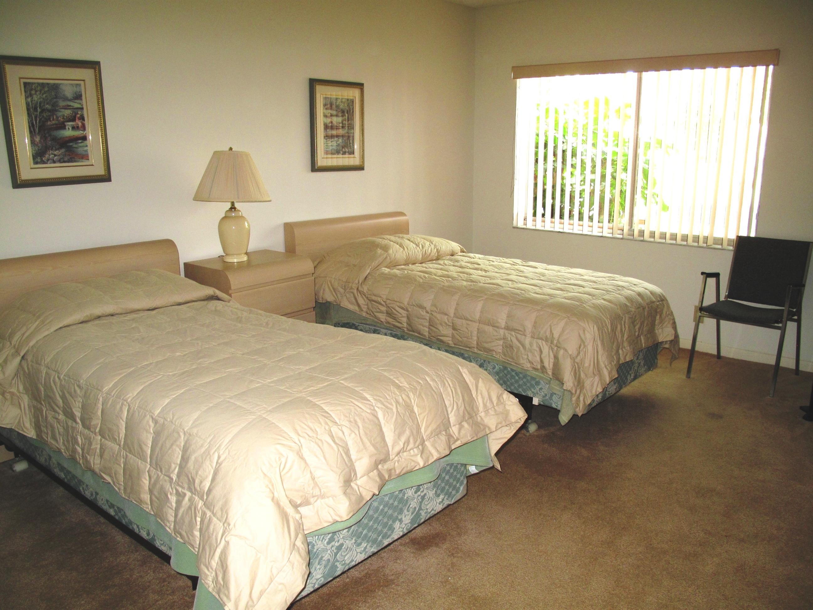 8152 Sweetbriar Way, Unit A Boca Raton, FL 33496 - Photo 29 of 44 Master bedroom (2)