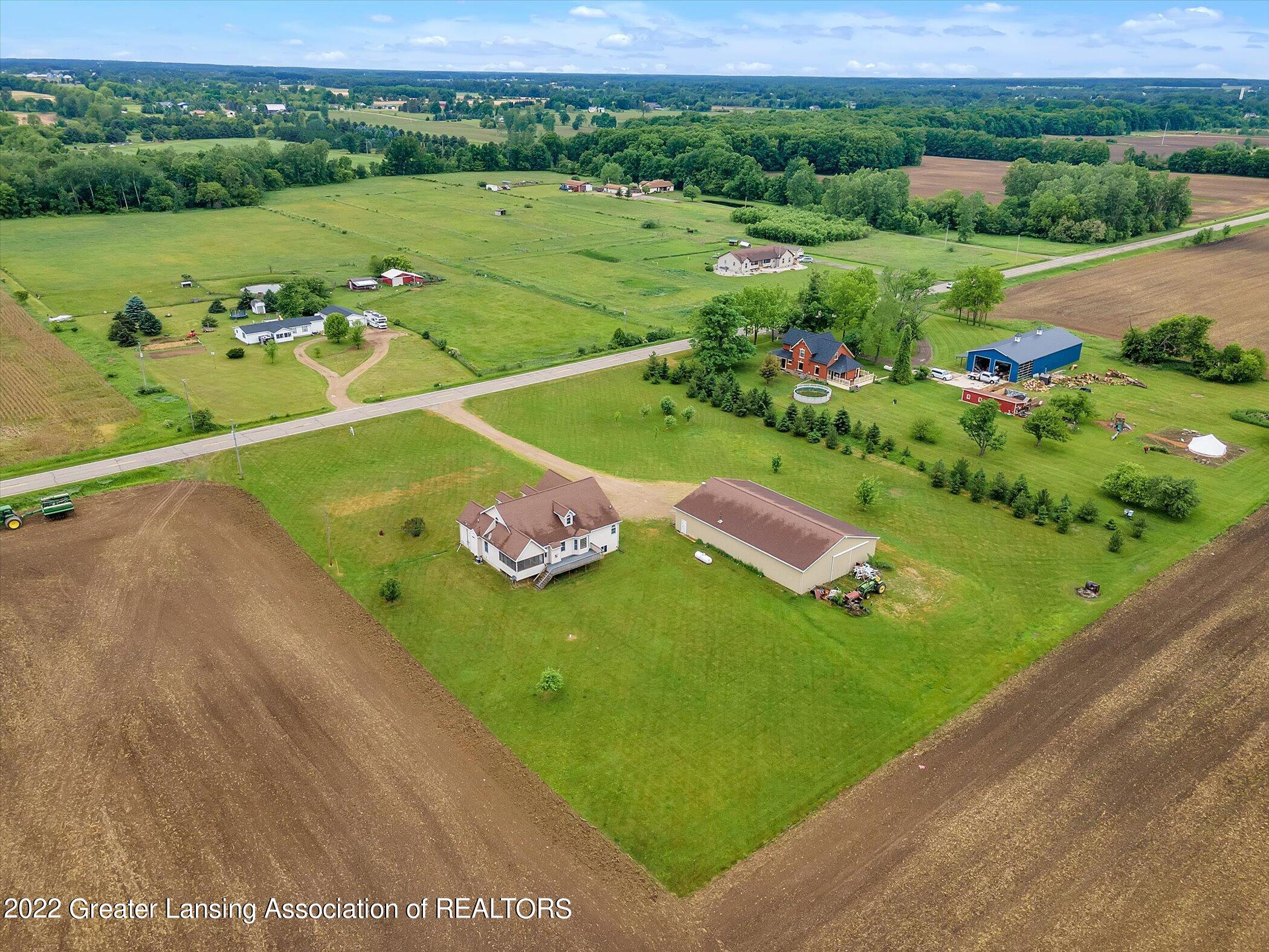 2895 South Meridian Road Ovid, MI 48866 - Photo 72 of 76 70-2895-S-Meridian-Rd-WindowStill-Real-E