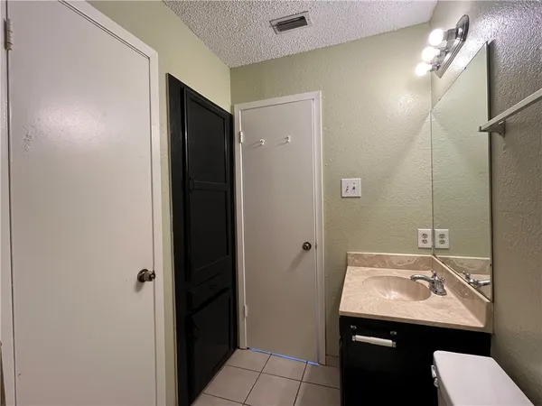 $1,250 | 7225 Owen Court, Unit A, Corpus Christi, TX 78413