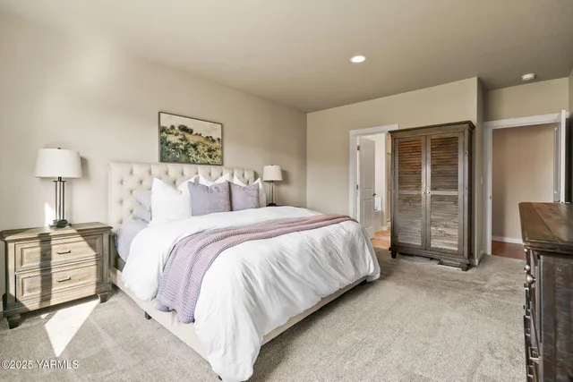 $575,000 | 6305 Cottonwood Loop, Yakima, WA 98903