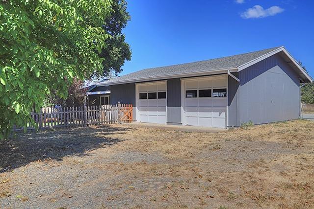 221 Dick George Road Cave Junction, OR 97523 - Photo 18 of 22 Additional Photo