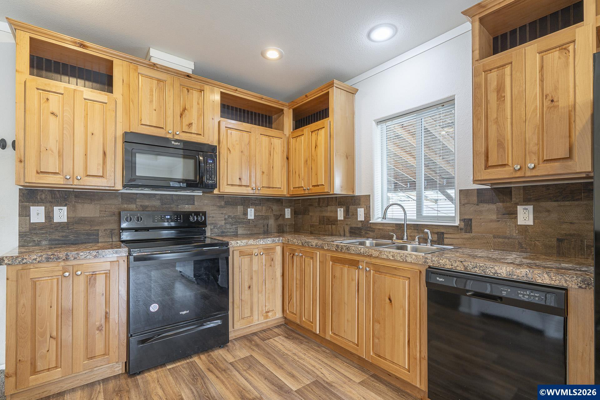 151 South Edwards Road South, Unit 147 Monmouth, OR 97361 - Photo 13 of 34