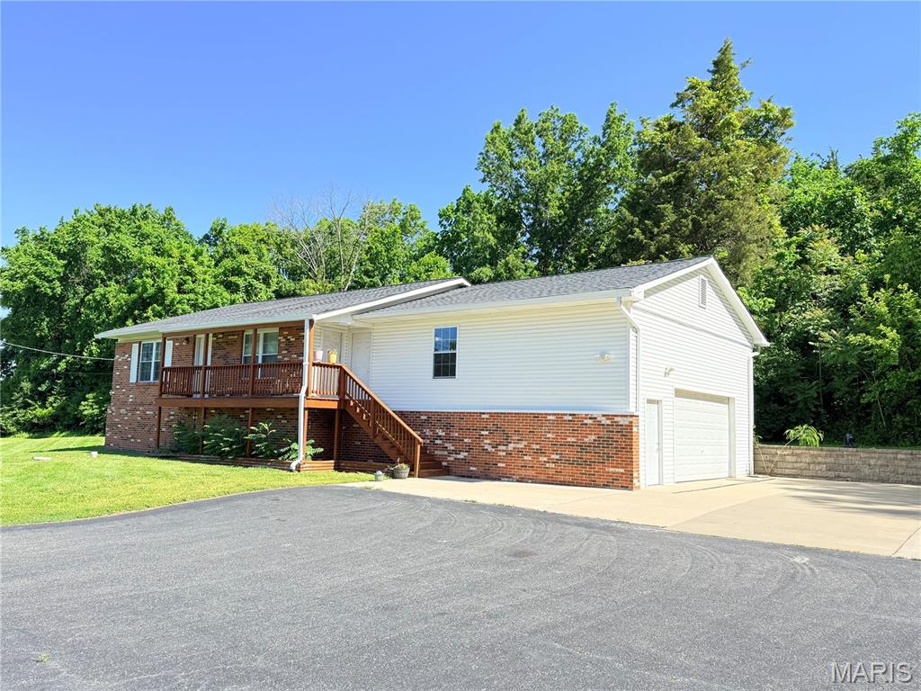 1721 Vandover Road Fenton, MO 63026 - Photo 2 of 12